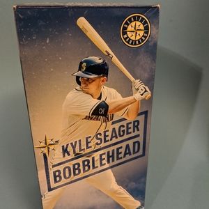 Kyle Seager Bobblehead - Seattle Mariners